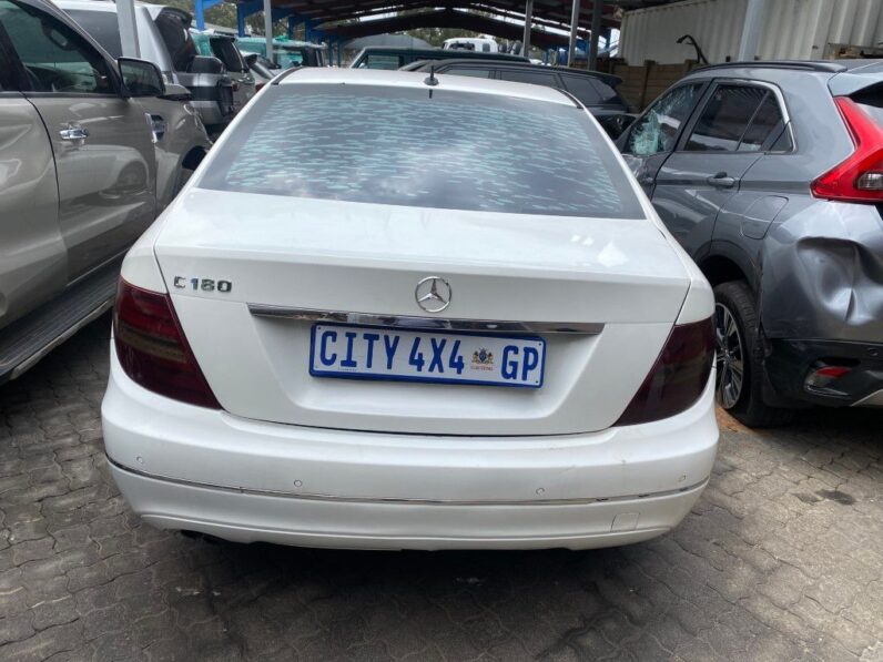
								2012 MERCEDES BENZ C180 full									