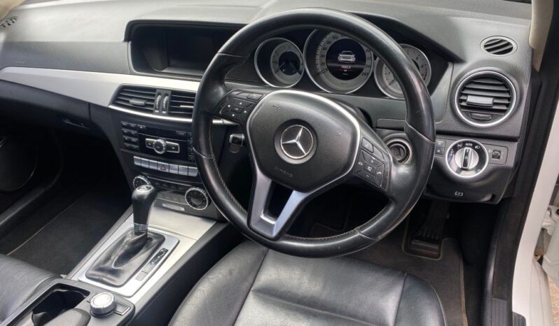 
								2012 MERCEDES BENZ C180 full									