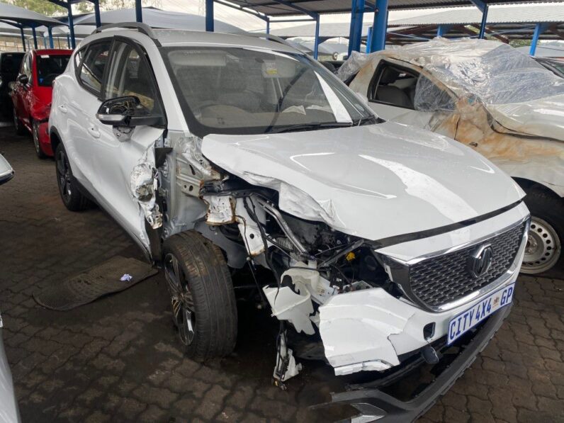 
								2025 MG ZS 1.5 DELUX full									