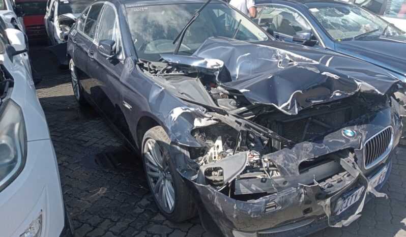 
								2010 BMW 528i A/T full									