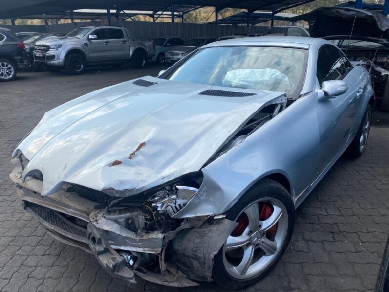 
								2006 MERCEDES BENZ CLK full									