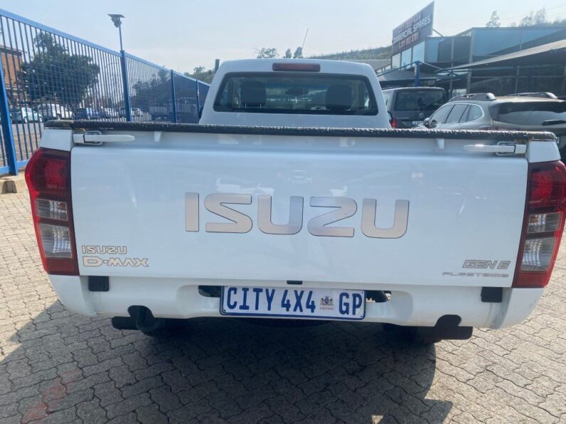 
								2024 ISUZU DMAX 250C full									