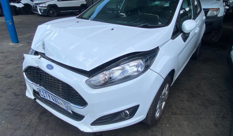
								2017 FORD FIESTA 1.0 full									