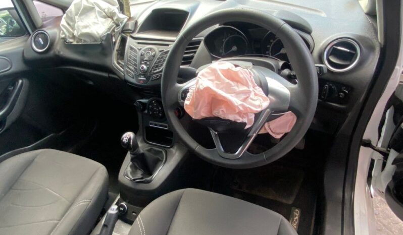 
								2017 FORD FIESTA 1.0 full									