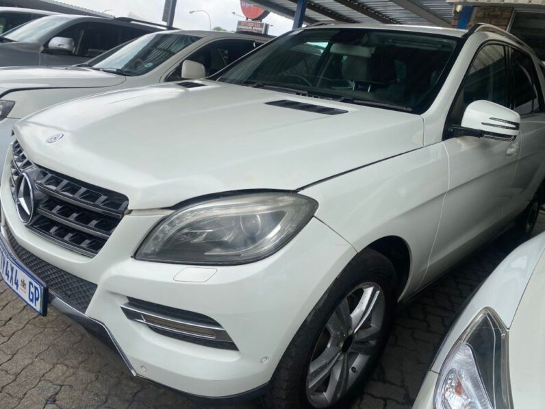 
								2012 MERCEDES BENZ full									