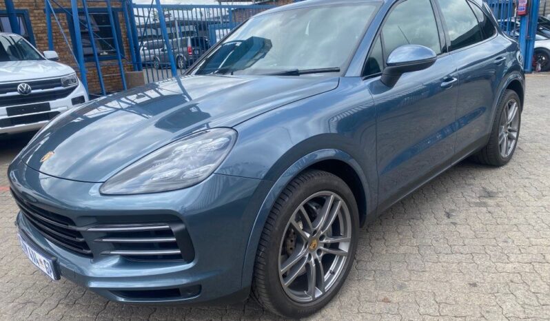 
								2019 PORSCHE CAYENNE S full									
