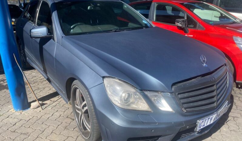 
								2011 MERCEDES BENZ E300 full									