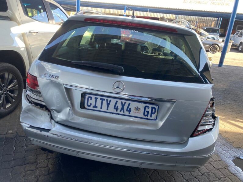 
								2012 MERCEDES BENZ C180 full									