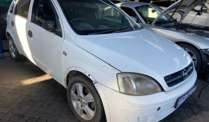 
								2004 OPEL CORSA 1.4 full									