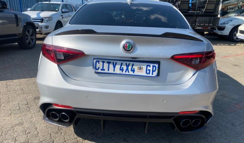 
								2017 ALFA ROMEO GIULIA full									