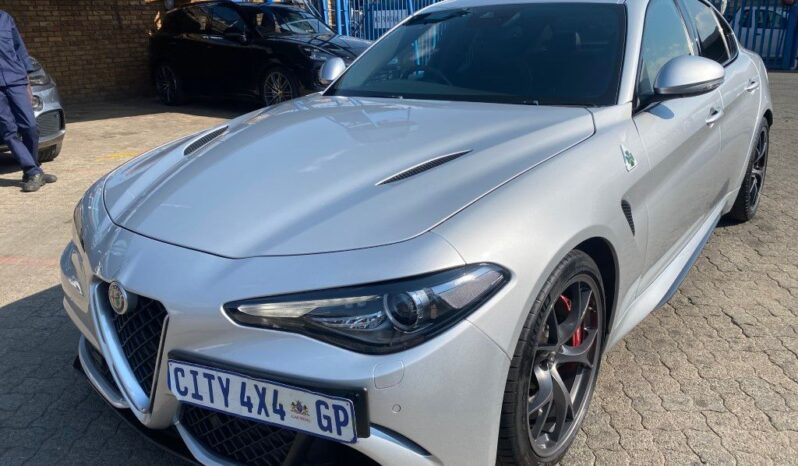 
								2017 ALFA ROMEO GIULIA full									