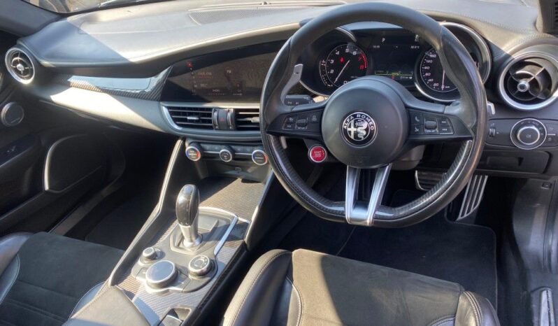 
								2017 ALFA ROMEO GIULIA full									