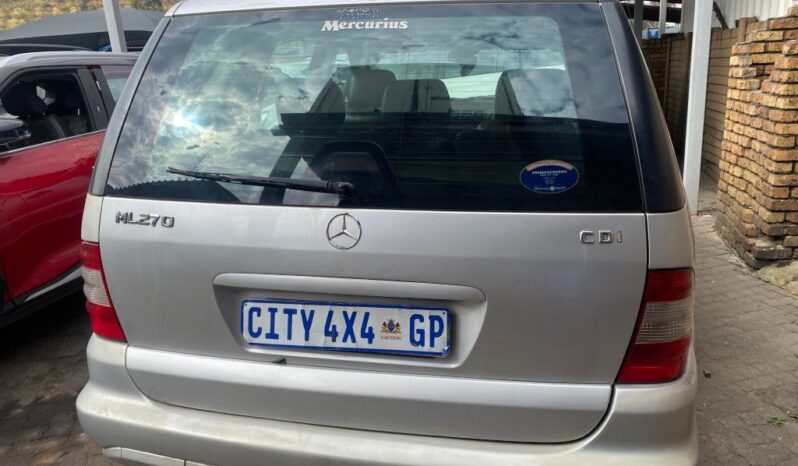 
								2002 MECERDES BENZ ML270 CDI full									