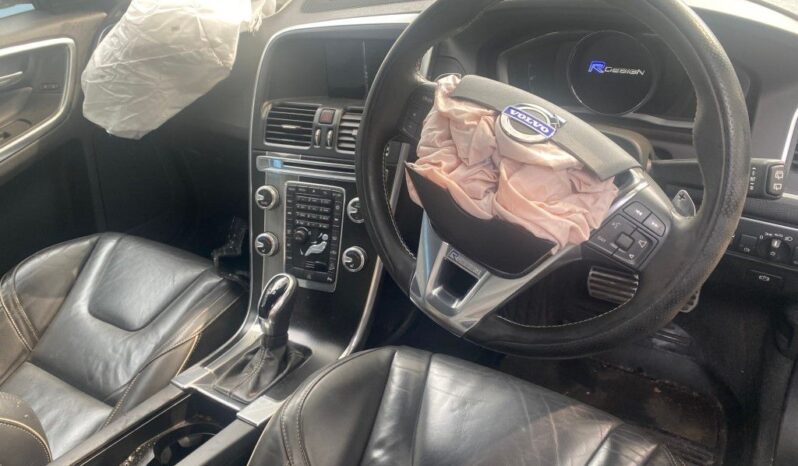 
								2017 VOLVO XC60 /R full									