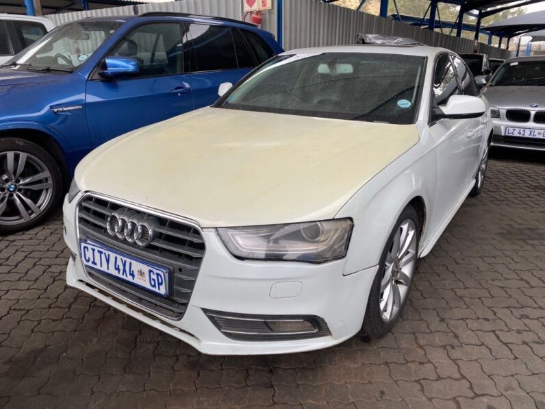 
								2013 AUDI A4 2.0 TURBO full									