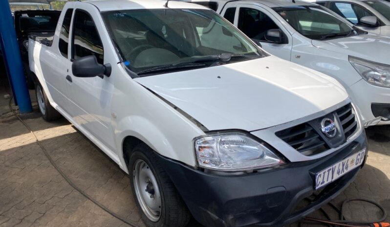 
								2023 NISSAN NP200 full									