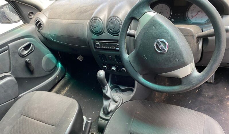 
								2023 NISSAN NP200 full									