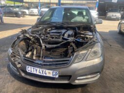 2011 MERCEDES BENZ E200 CGI