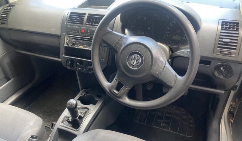 
								2010 VW POLO VIVO full									
