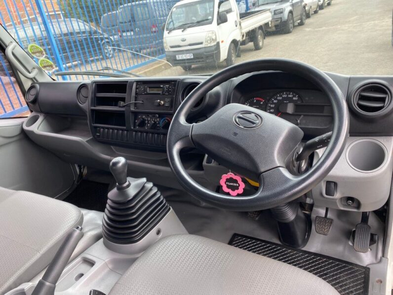 
								2021 HINO 300 BREAKDOWN full									