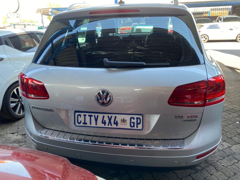 
								2012 VW TOUAREG V6 TDI full									