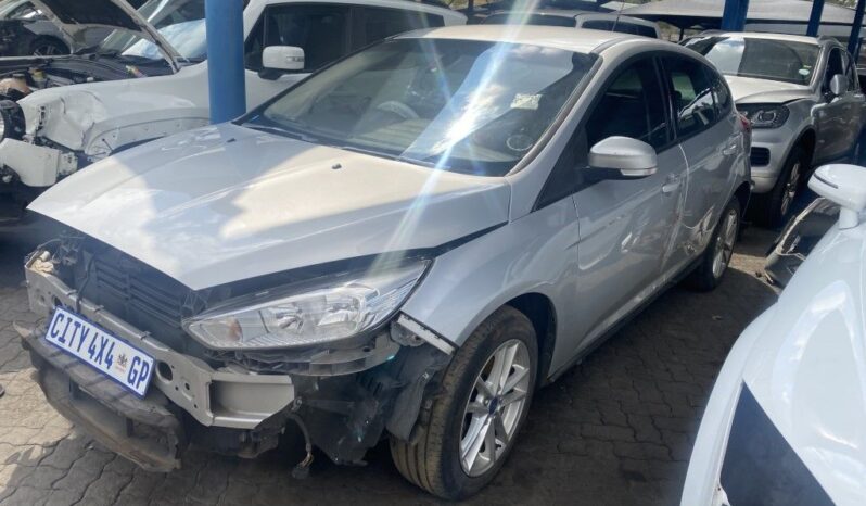 
								2016 FORD FOCUS 1.0 ECOBOOST full									