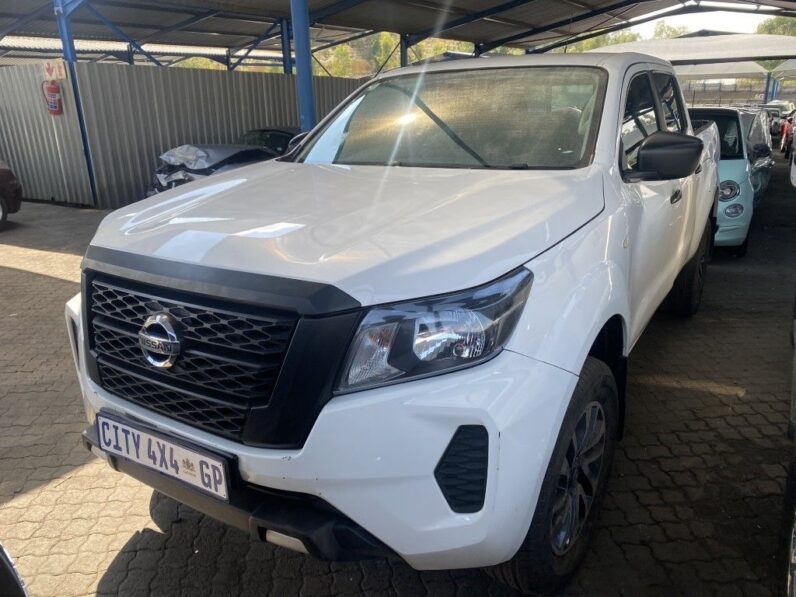 
								2023 NISSAN NAVARA 2.3D LE 4X4 full									