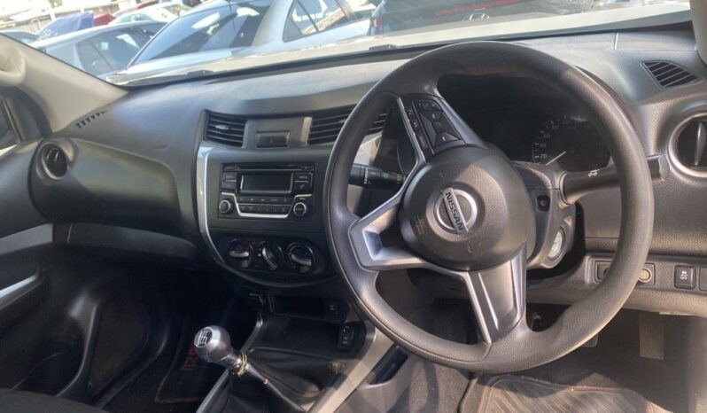 
								2023 NISSAN NAVARA 2.3D LE 4X4 full									