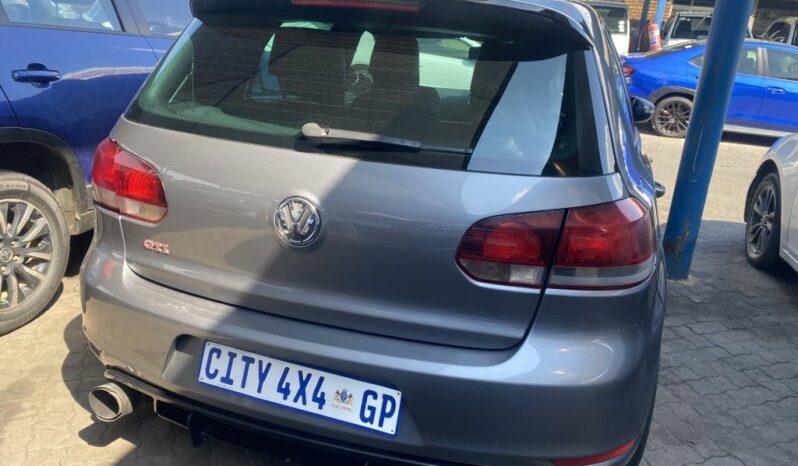 
								2011 VW GOLF 6 GTI full									