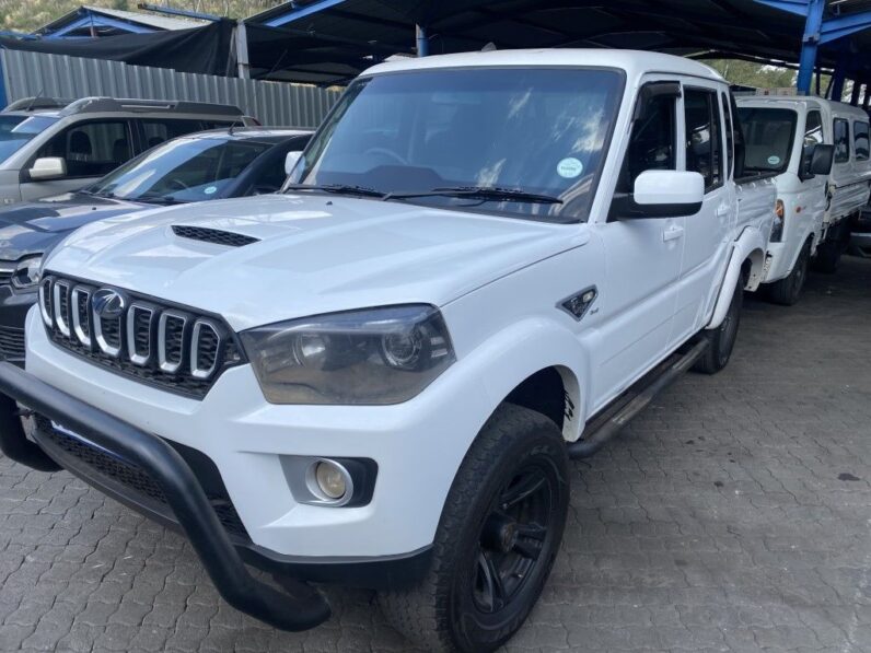 
								2021 MAHINDRA S6 KAROO full									