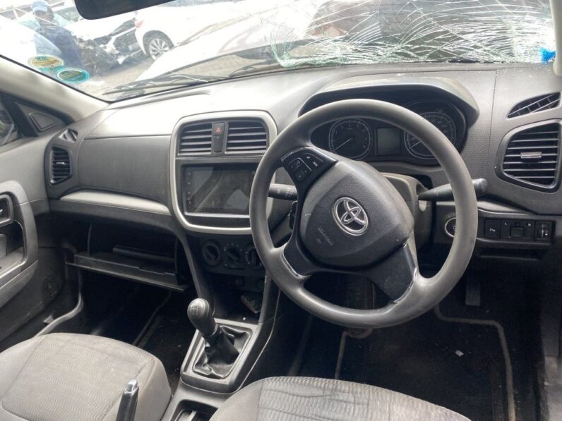 
								2022 TOYOTA URBAN CRUISER full									