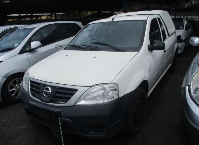 
								2015 NISSAN NP200 1.6 P/U S/C full									