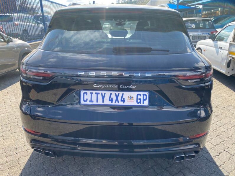 
								2020 PORSCHE CAYENNE TURBO full									
