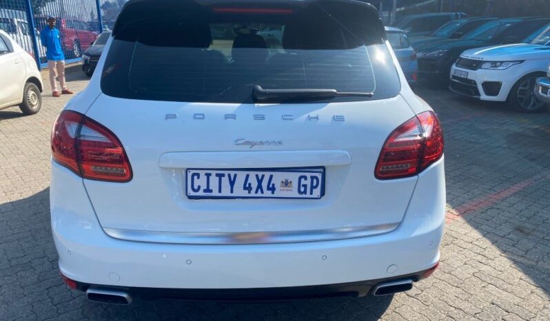 
								2012 PORSCHE CAYENNE full									