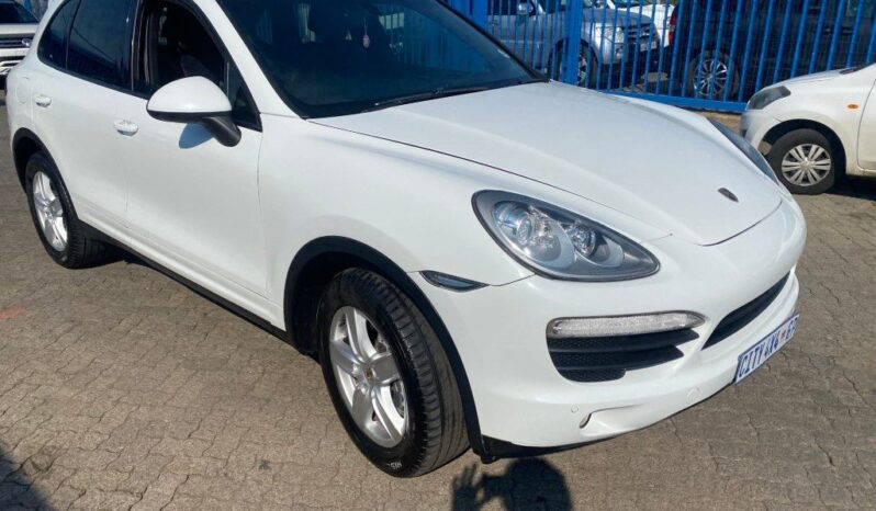 
								2012 PORSCHE CAYENNE full									