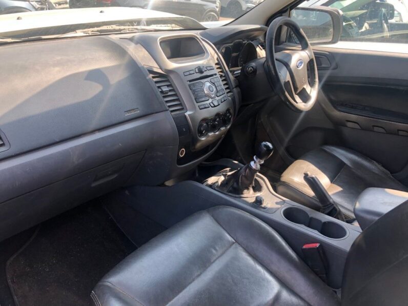 
								2013 FORD RANGER 2.2 TDCi full									