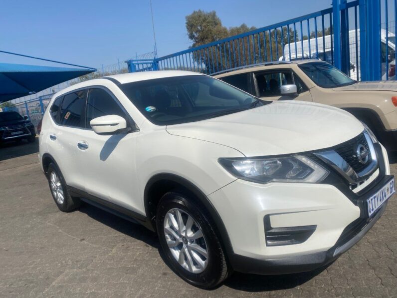 
								2018 NISSAN X-TRAIL 1.6DCi full									