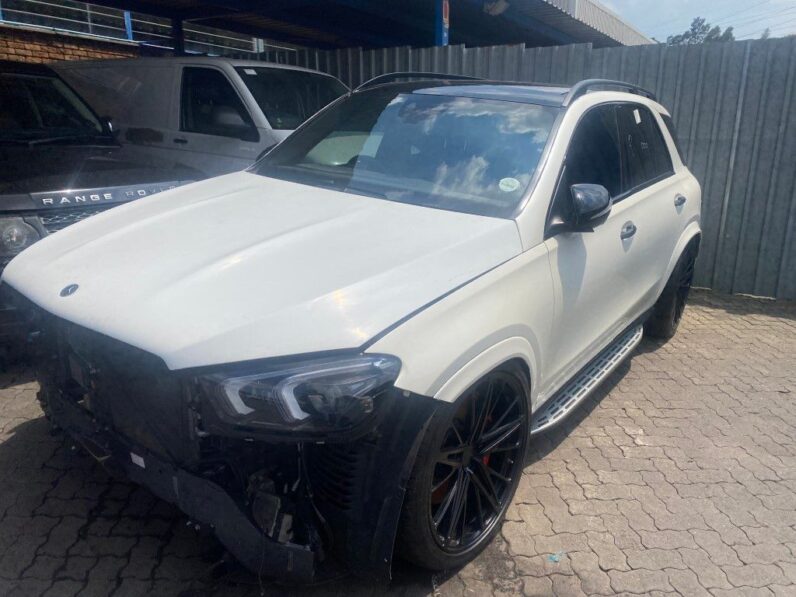 
								2021 MERCEDES BENZ GLE63S full									