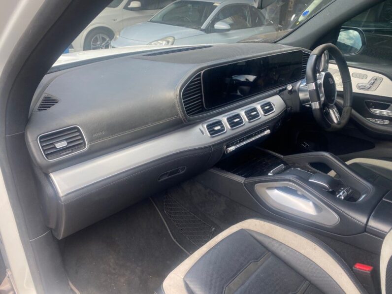 
								2021 MERCEDES BENZ GLE63S full									