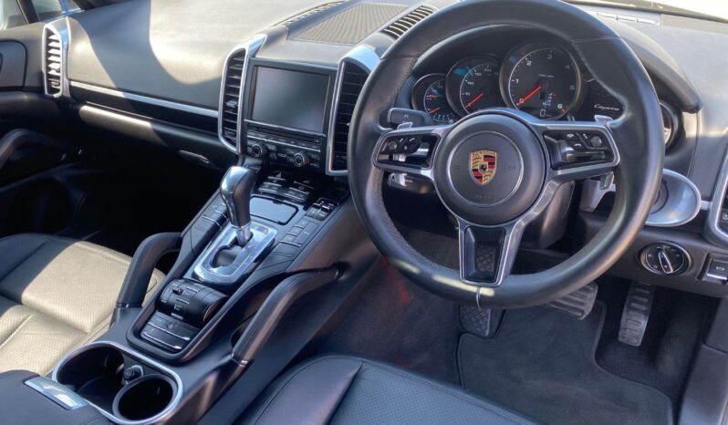 
								2015 PORSCHE CAYENNE DIESEL full									