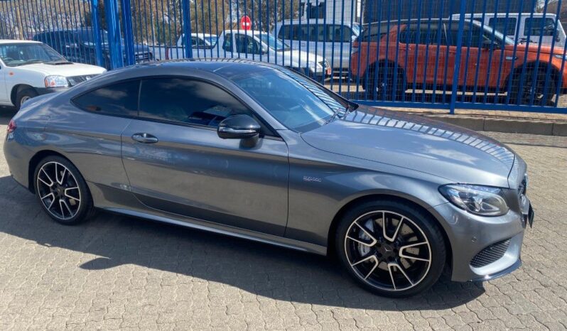 
								2017 MERCEDES BENZ C43 AMG full									