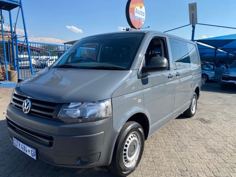 
								2013 VW CARAVELLE 1.9TDi full									