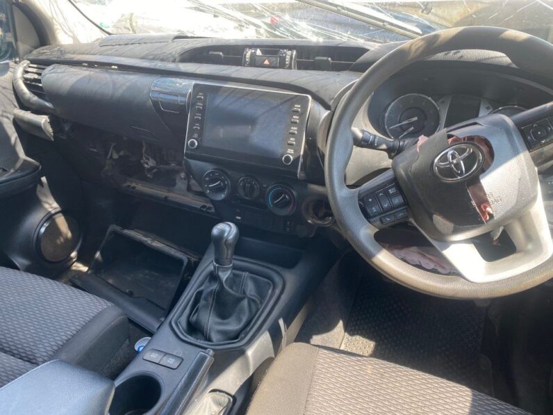
								2021 TOYOTA HILUX 2.4 GD-6 RB full									
