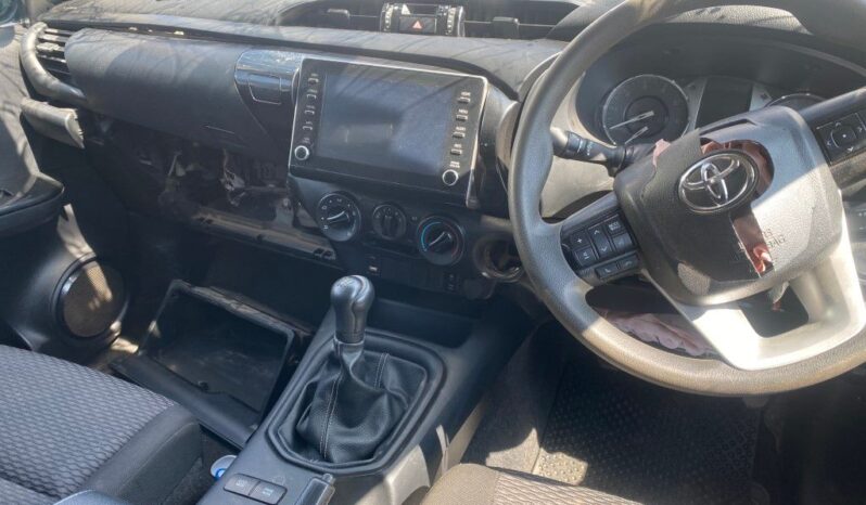
								2021 TOYOTA HILUX 2.4 GD-6 RB full									