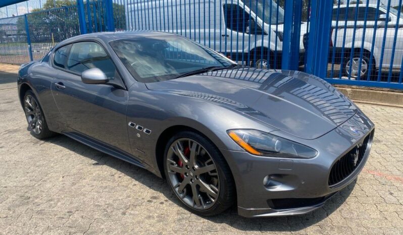 
								2012 MASERATI GRANTURISMO full									