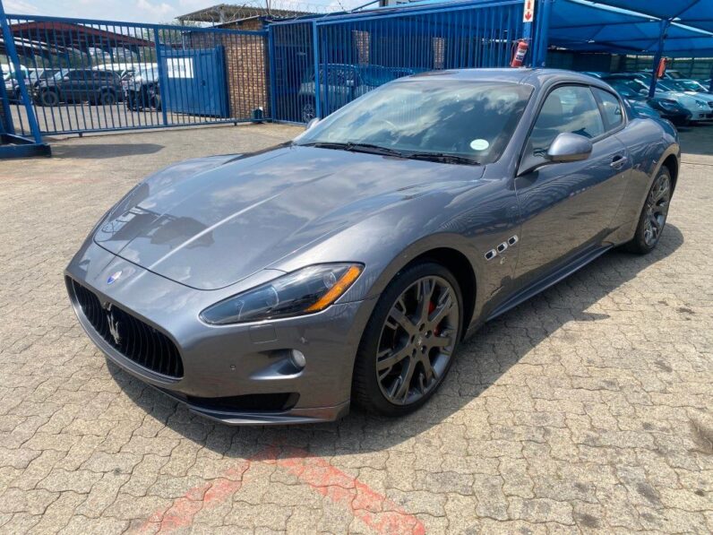 
								2012 MASERATI GRANTURISMO full									
