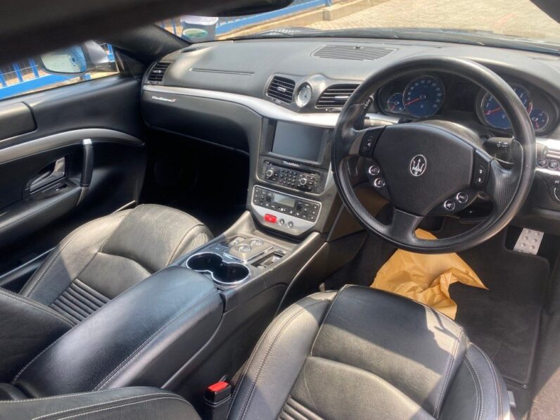 
								2012 MASERATI GRANTURISMO full									