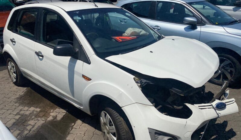 
								2014 FORD FIGO 1.4 TREND full									