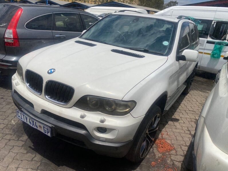 
								2005 BMW X5 3.0 full									