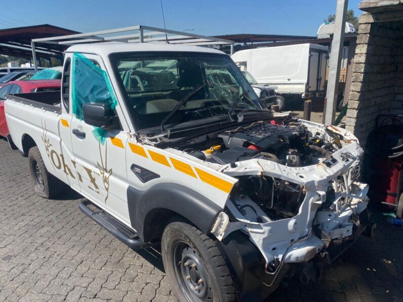 
								2022 MAHINDRA PIK UP 2.2 full									